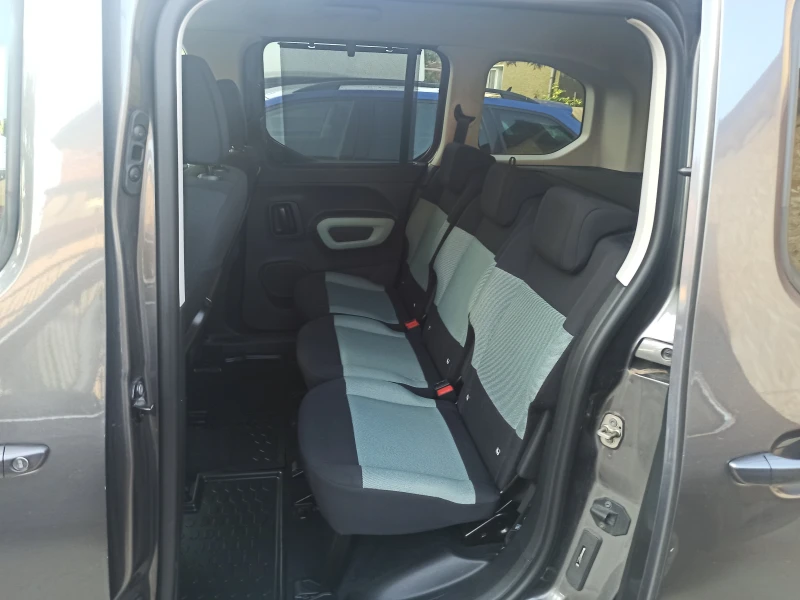 Citroen Berlingo 1.5, снимка 7 - Автомобили и джипове - 52882758