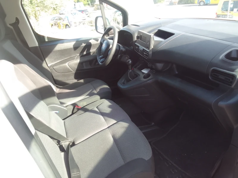 Citroen Berlingo, снимка 4 - Автомобили и джипове - 52333263