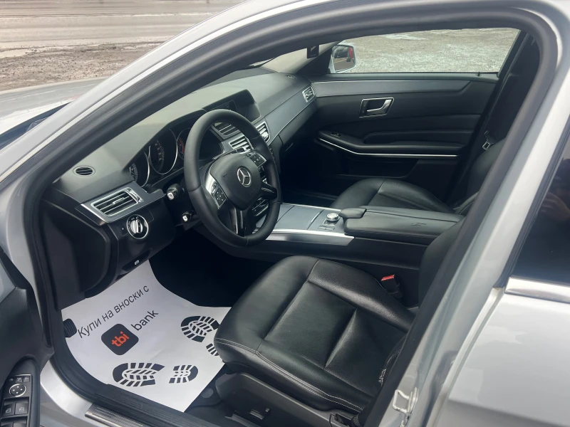 Mercedes-Benz E 220, снимка 11 - Автомобили и джипове - 53112411