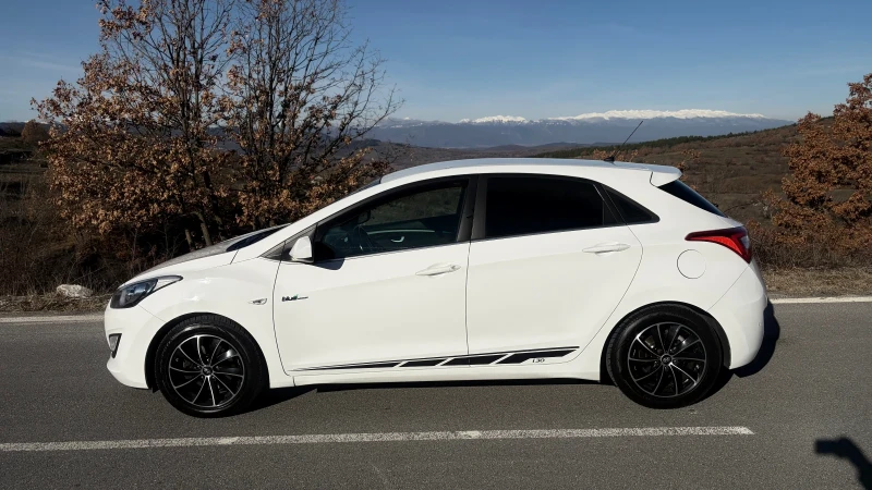 Hyundai I30 1.6 CRDI Автоматик, Нов внос, Евро 6, Отлична, снимка 3 - Автомобили и джипове - 53541152