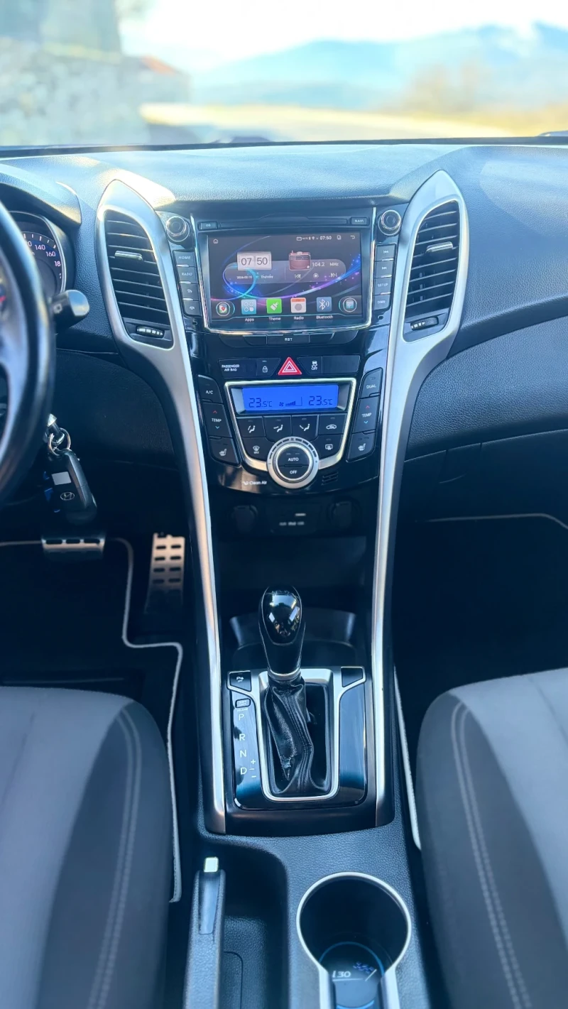 Hyundai I30 1.6 CRDI Автоматик, Нов внос, Евро 6, Отлична, снимка 15 - Автомобили и джипове - 53541152