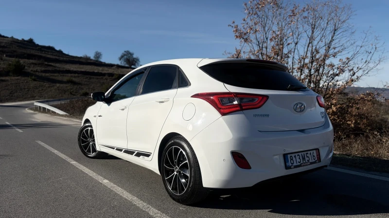 Hyundai I30 1.6 CRDI Автоматик, Нов внос, Евро 6, Отлична, снимка 4 - Автомобили и джипове - 53541152