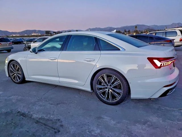 Audi A6 3.0T* MATRIX* ДИГИТАЛНО* ТАБЛО* ОБДУХВАНЕ* МАСАЖ* , снимка 4 - Автомобили и джипове - 53010494