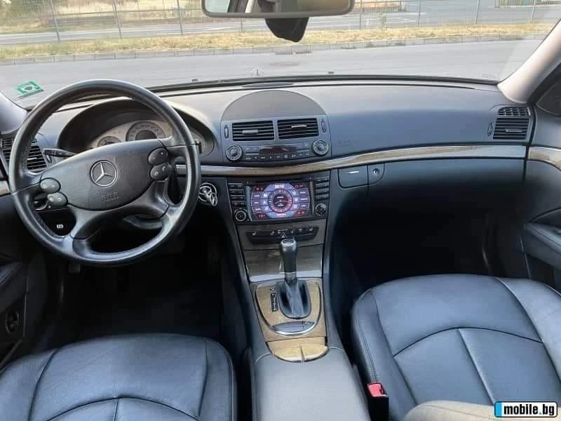 Mercedes-Benz E 280 3.0 Evo 4 Matic Gaz/Benzin, снимка 7 - Автомобили и джипове - 53279217