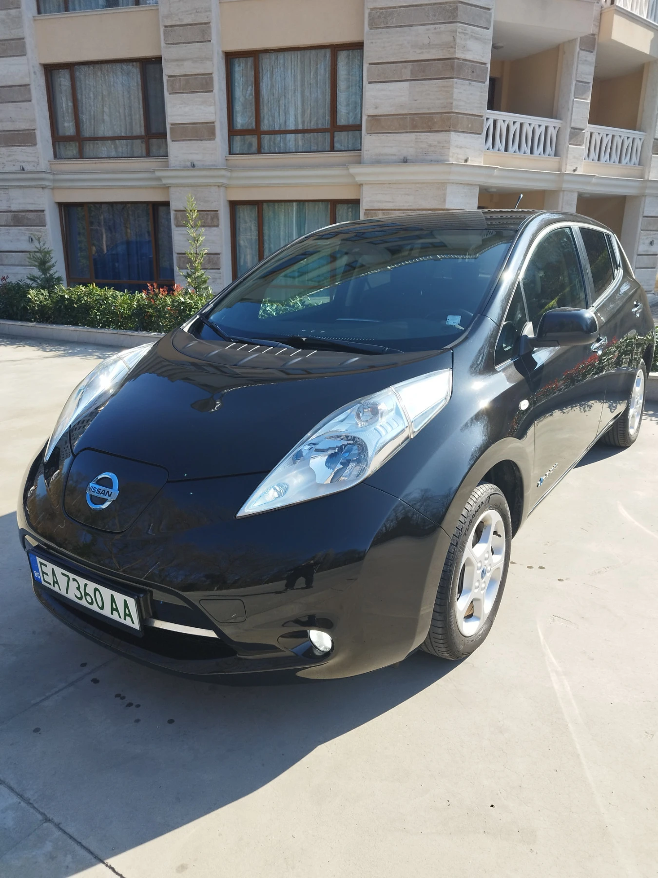 Nissan Leaf   - изображение 3