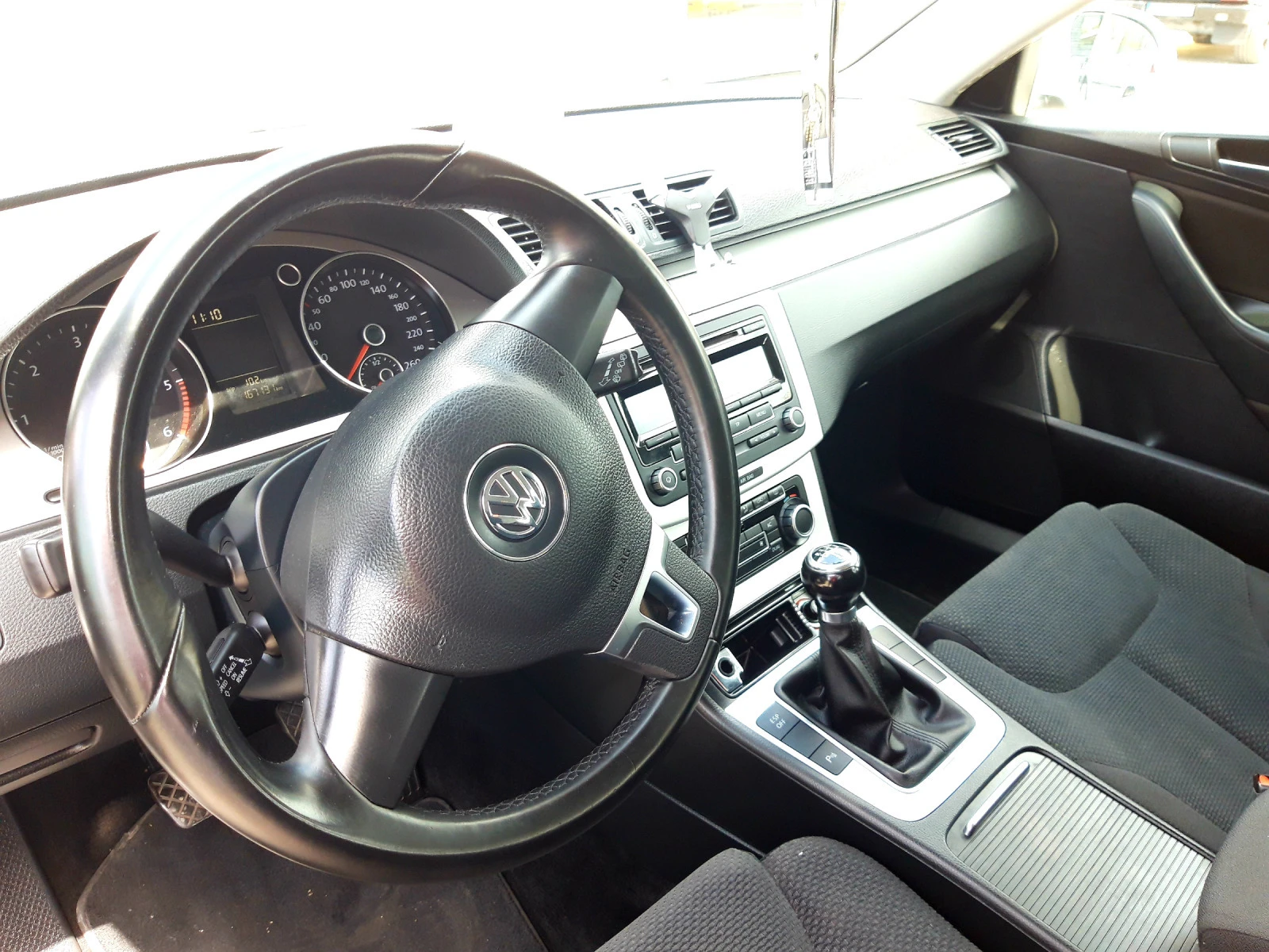 VW Passat 2.0TDI - изображение 9