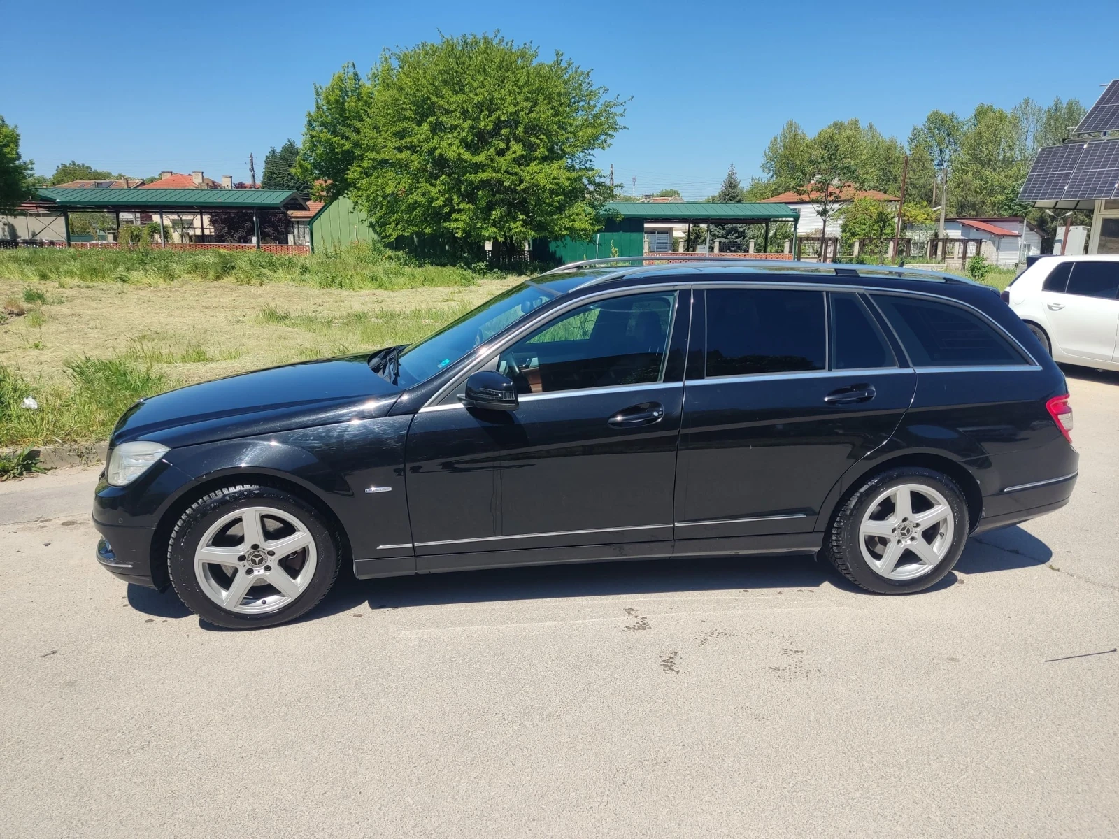 Mercedes-Benz C 220 CDI, снимка 2 - Автомобили и джипове - 53905369