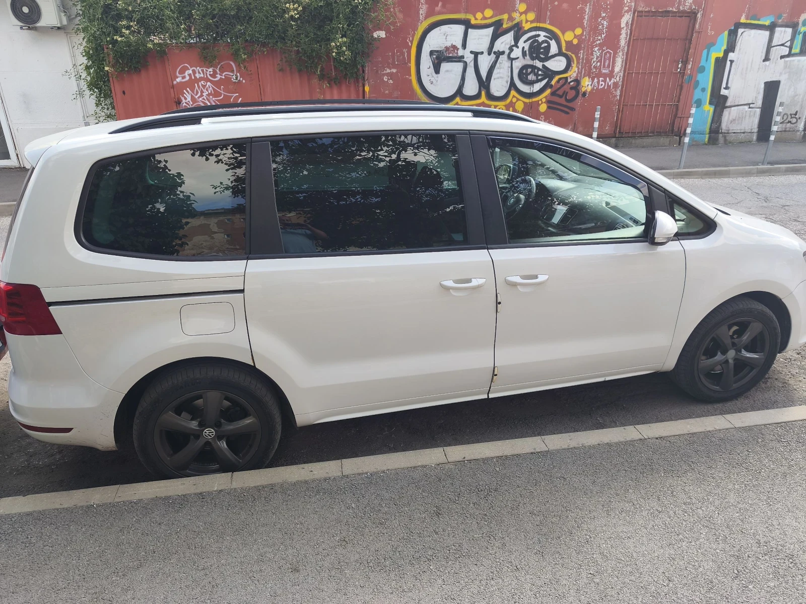 VW Sharan  - изображение 4