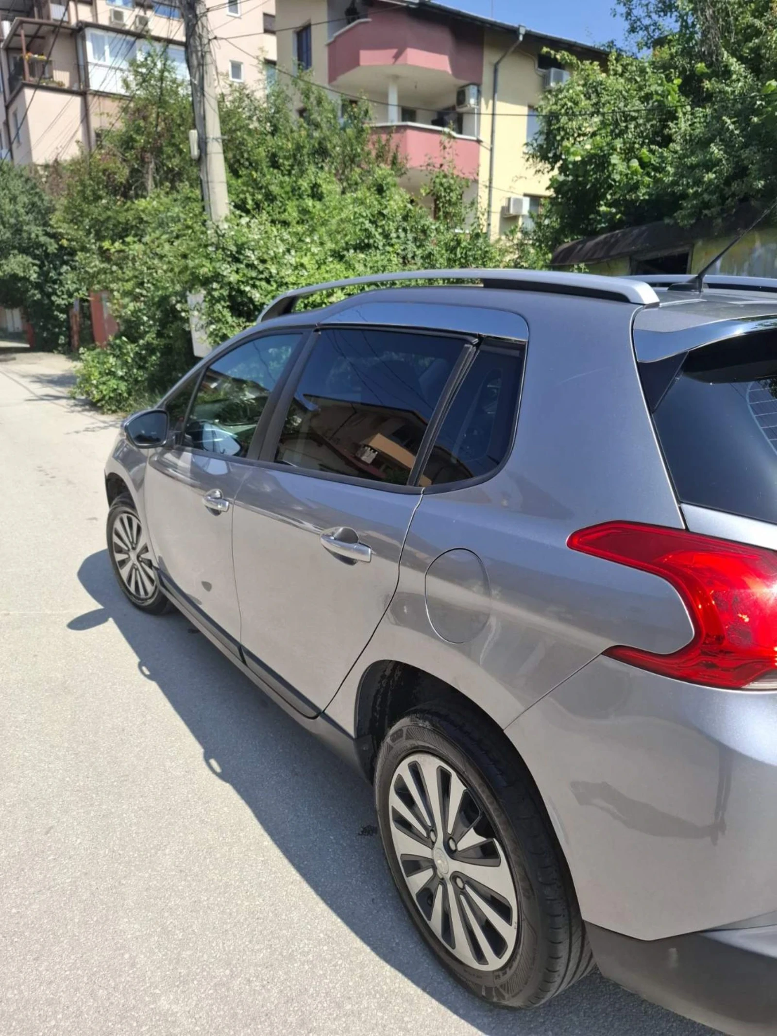 Peugeot 2008 eHDI AUTOMATIC  - изображение 6