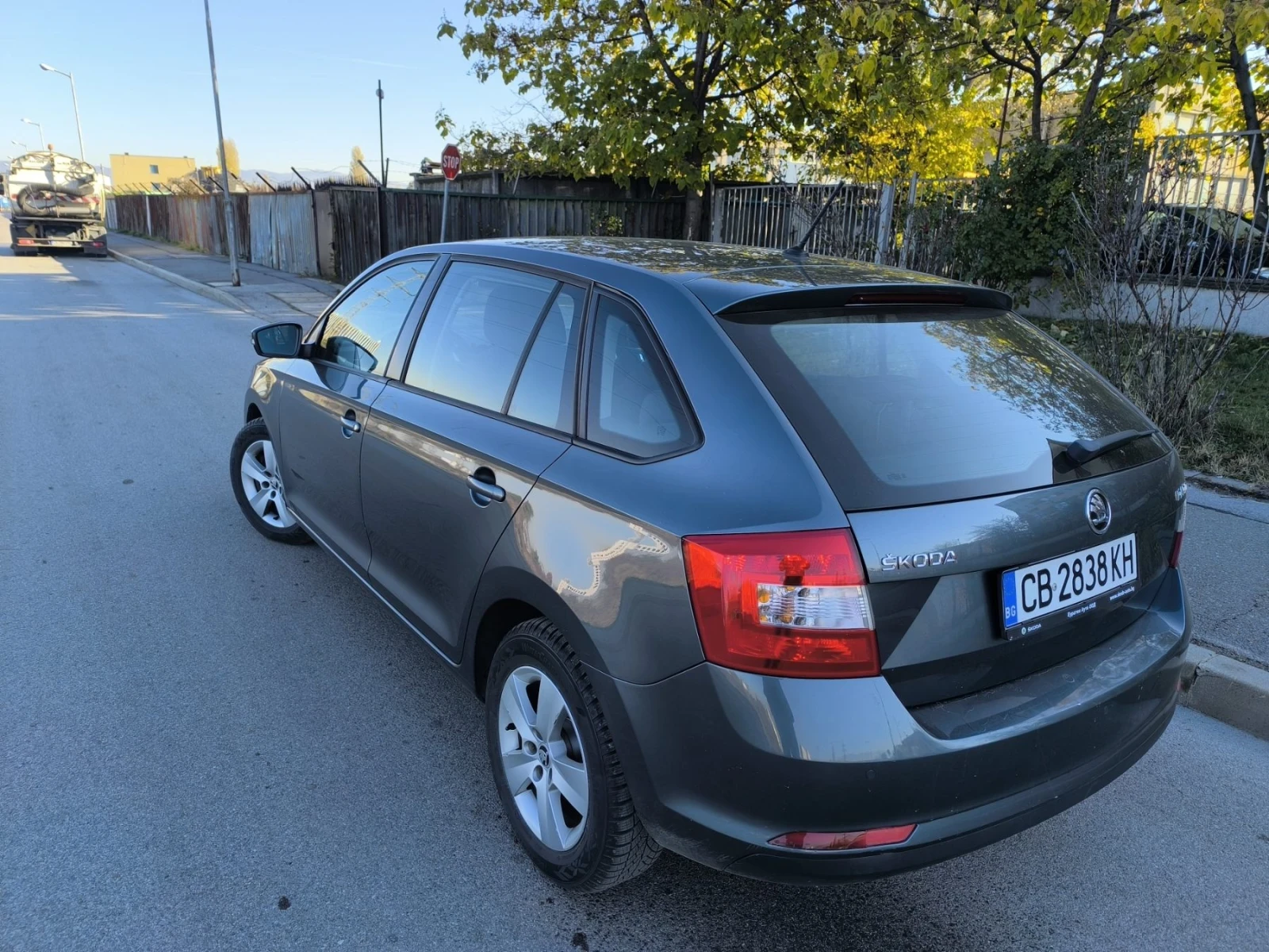 Skoda Rapid 1.6 TDI - изображение 3