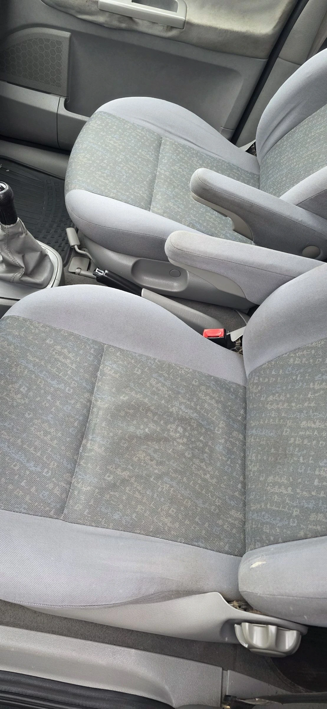 Ford Galaxy  - изображение 7