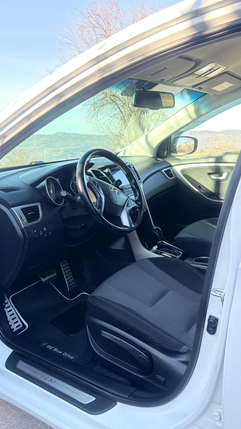 Hyundai I30 1.6 CRDI ���������, ��� ����, ���� 6, ������� | Mobile.bg � ����������� 11