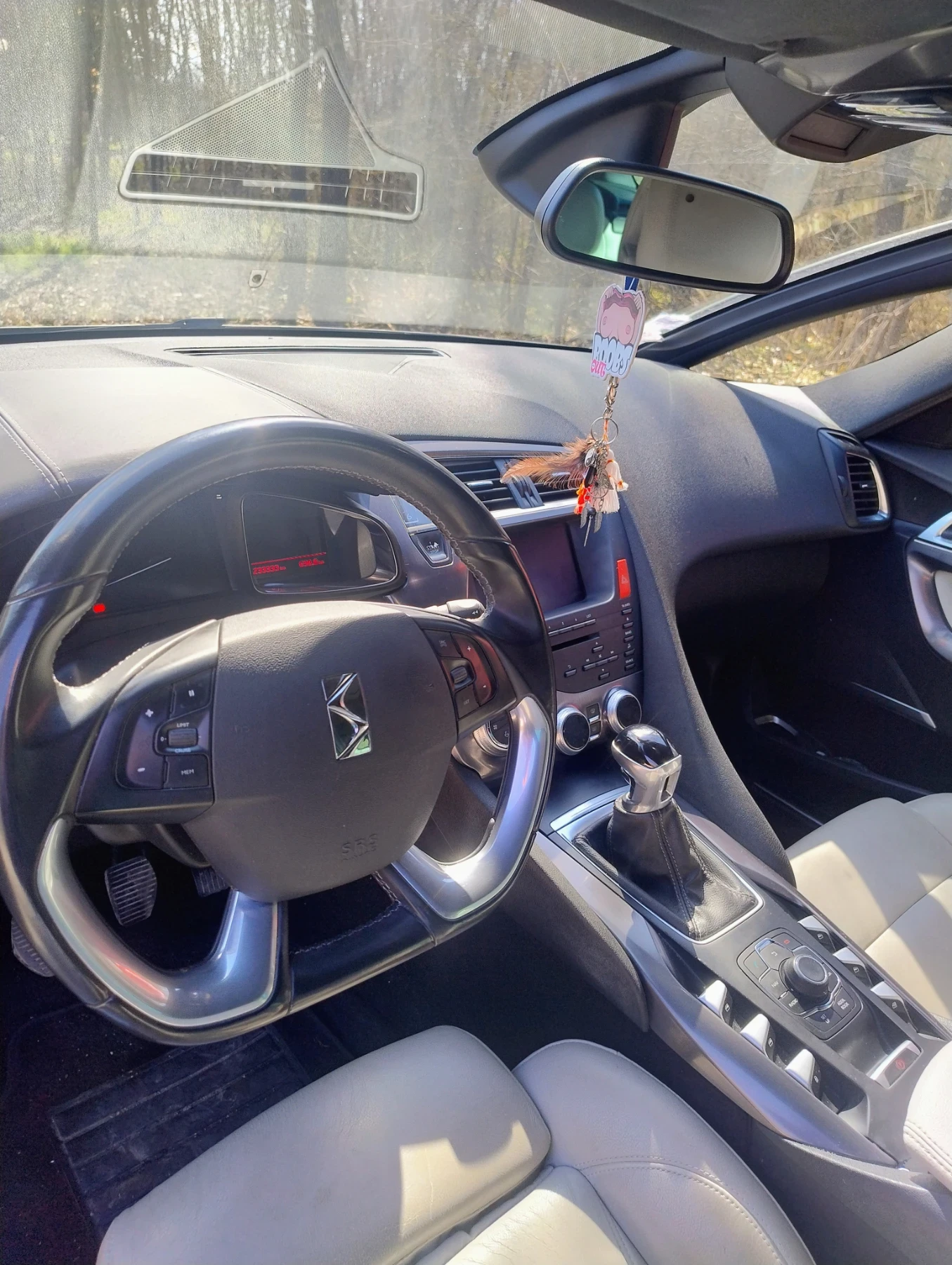 Citroen DS5, снимка 5 - Автомобили и джипове - 53820400