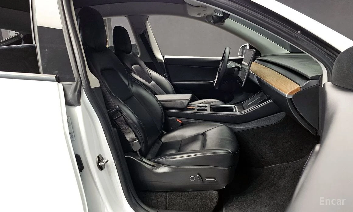 Tesla Model Y Long Range AWD* PANORAMA* , снимка 7 - Автомобили и джипове - 53996726