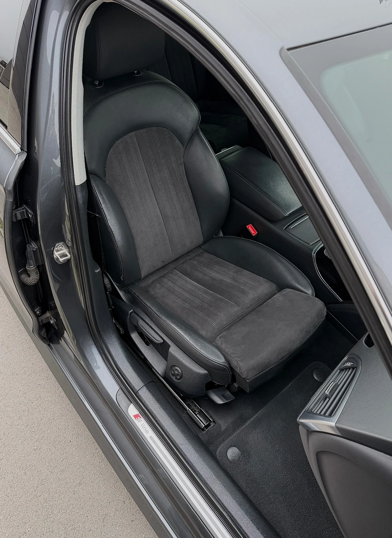 Audi A6 Avant 3.0 BiTDI 8ZF S line Quattro, снимка 9 - Автомобили и джипове - 54087892