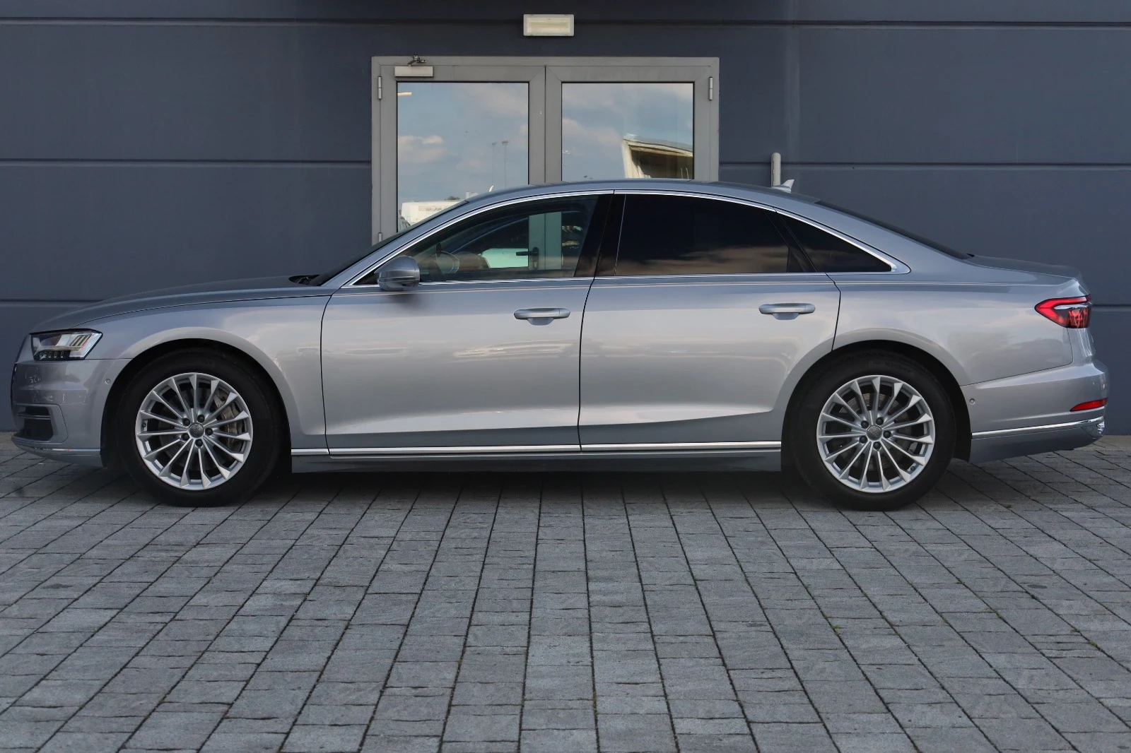 Audi A8 55 TFSI Quattro Tiptronic | Mobile.bg � ����������� 5