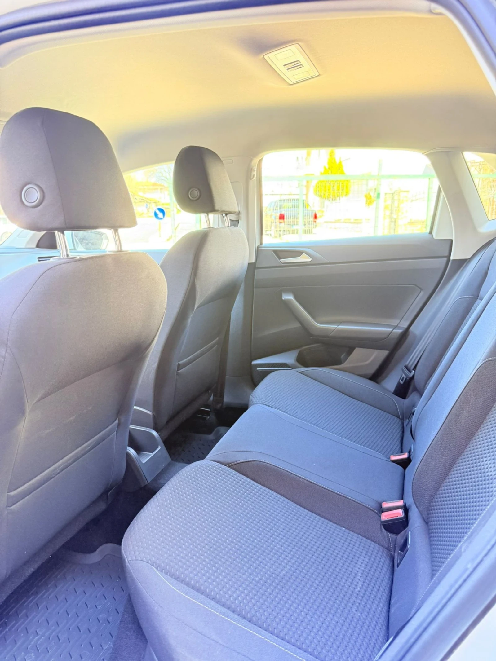 VW Polo, снимка 10 - Автомобили и джипове - 54363266