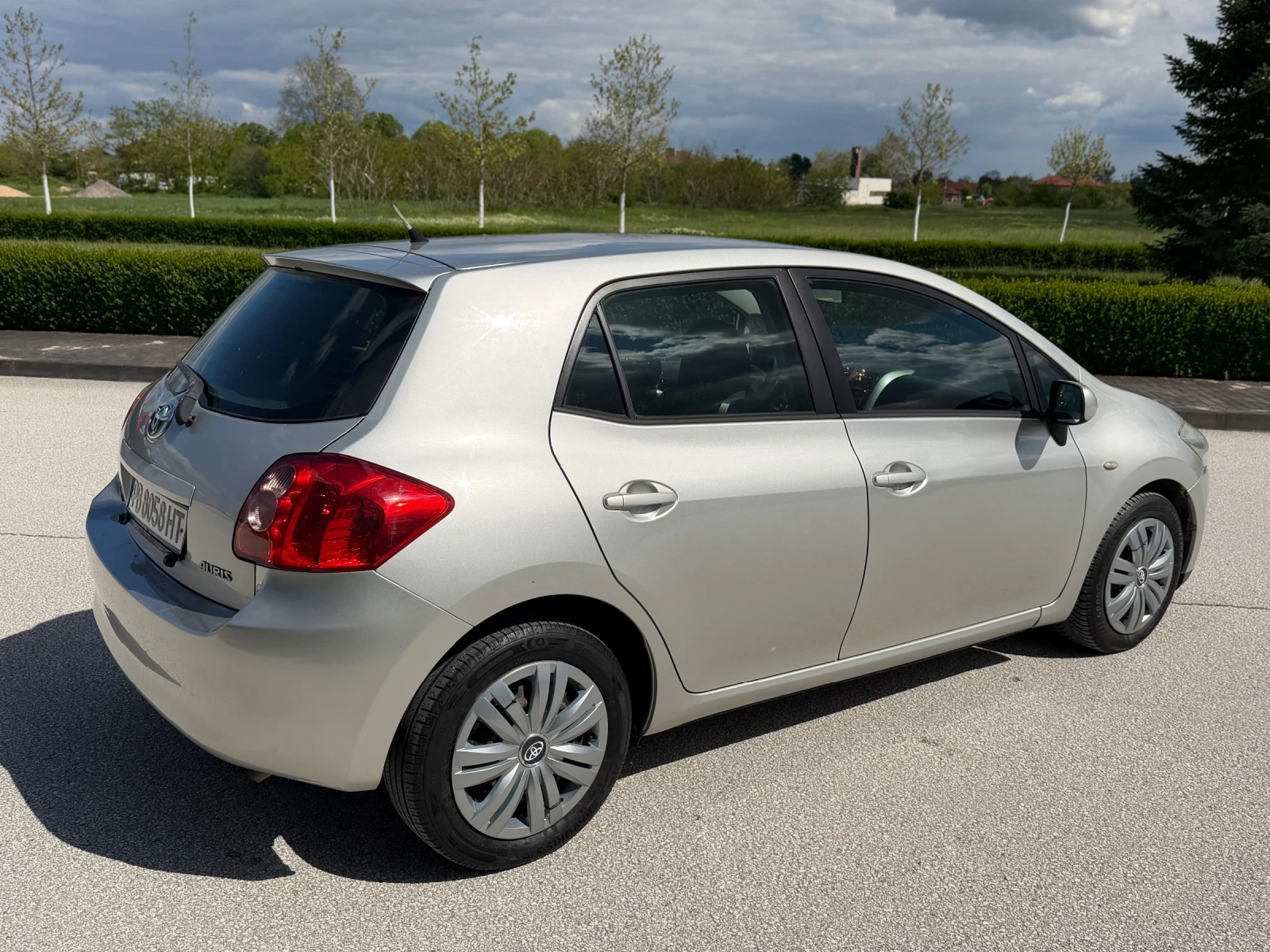 Toyota Auris 1, 4 D4D, 90hp, снимка 5 - Автомобили и джипове - 54414996