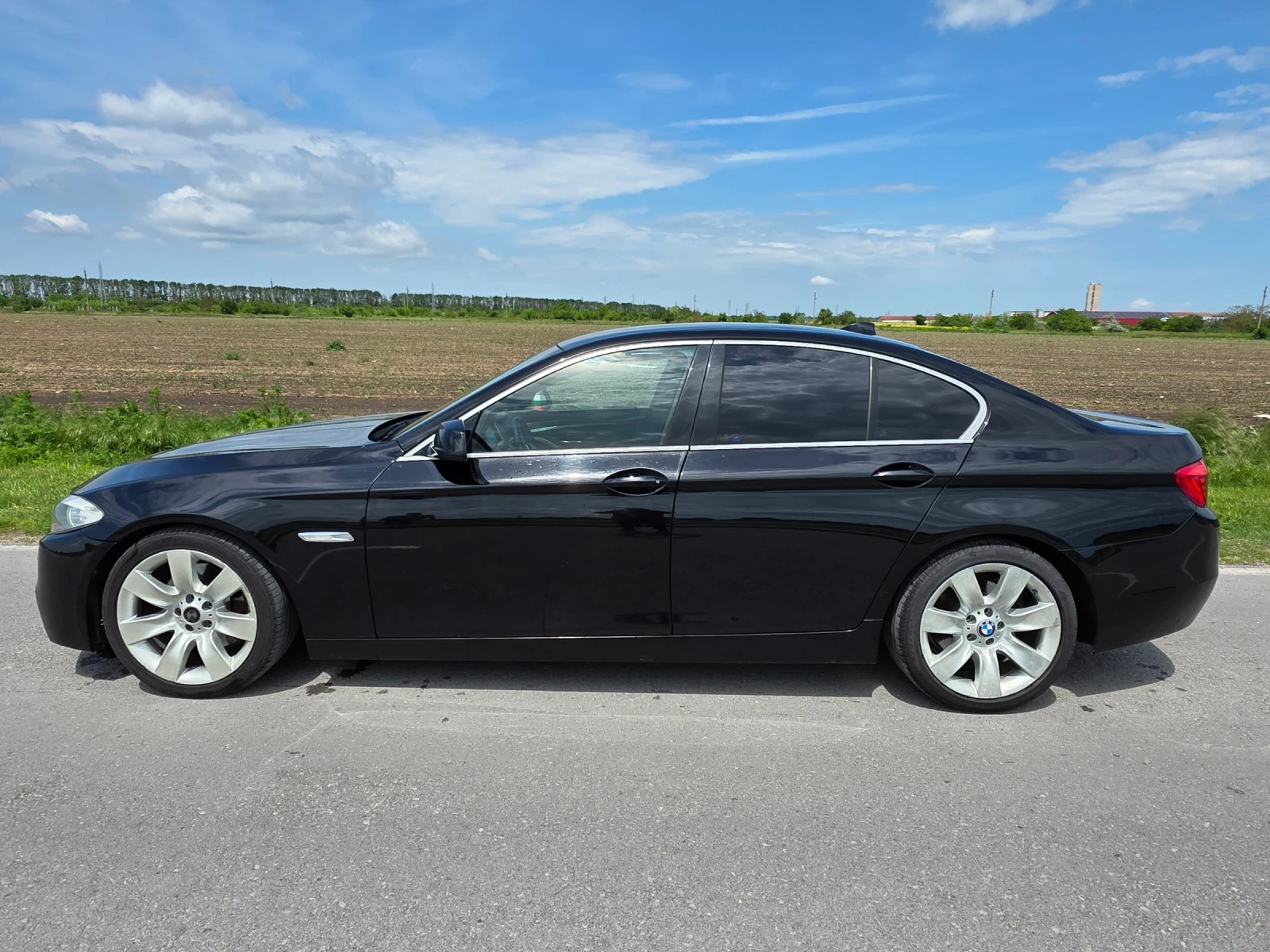 BMW 525 BMW 525 3.0 204 N57, снимка 3 - Автомобили и джипове - 54661310