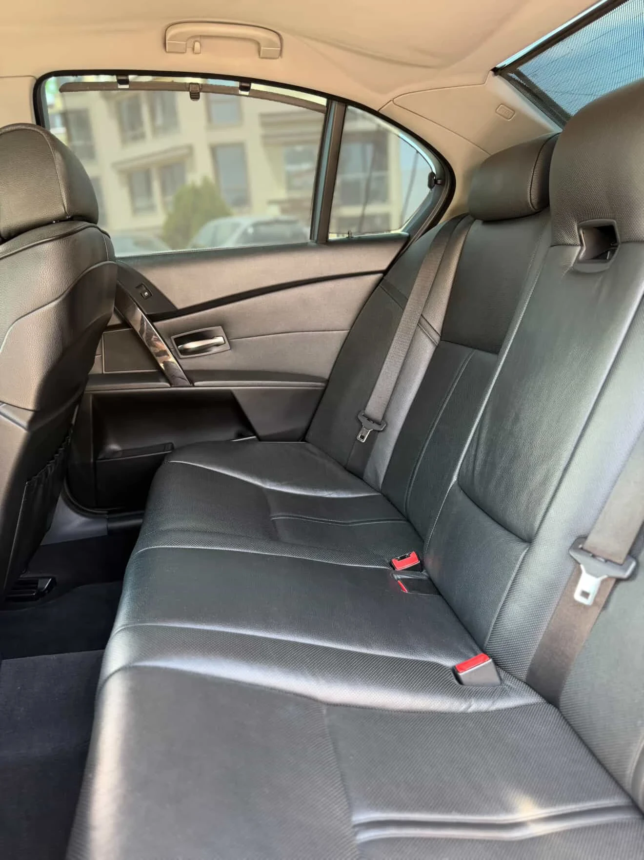 BMW 530, снимка 12 - Автомобили и джипове - 54869814