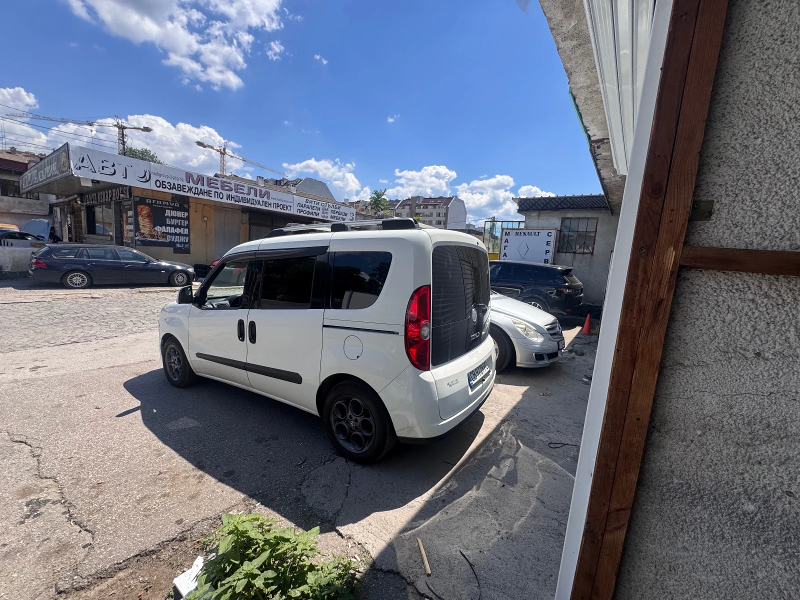 Fiat Doblo 1.4 турбо фабричен метан, снимка 4 - Автомобили и джипове - 55179312