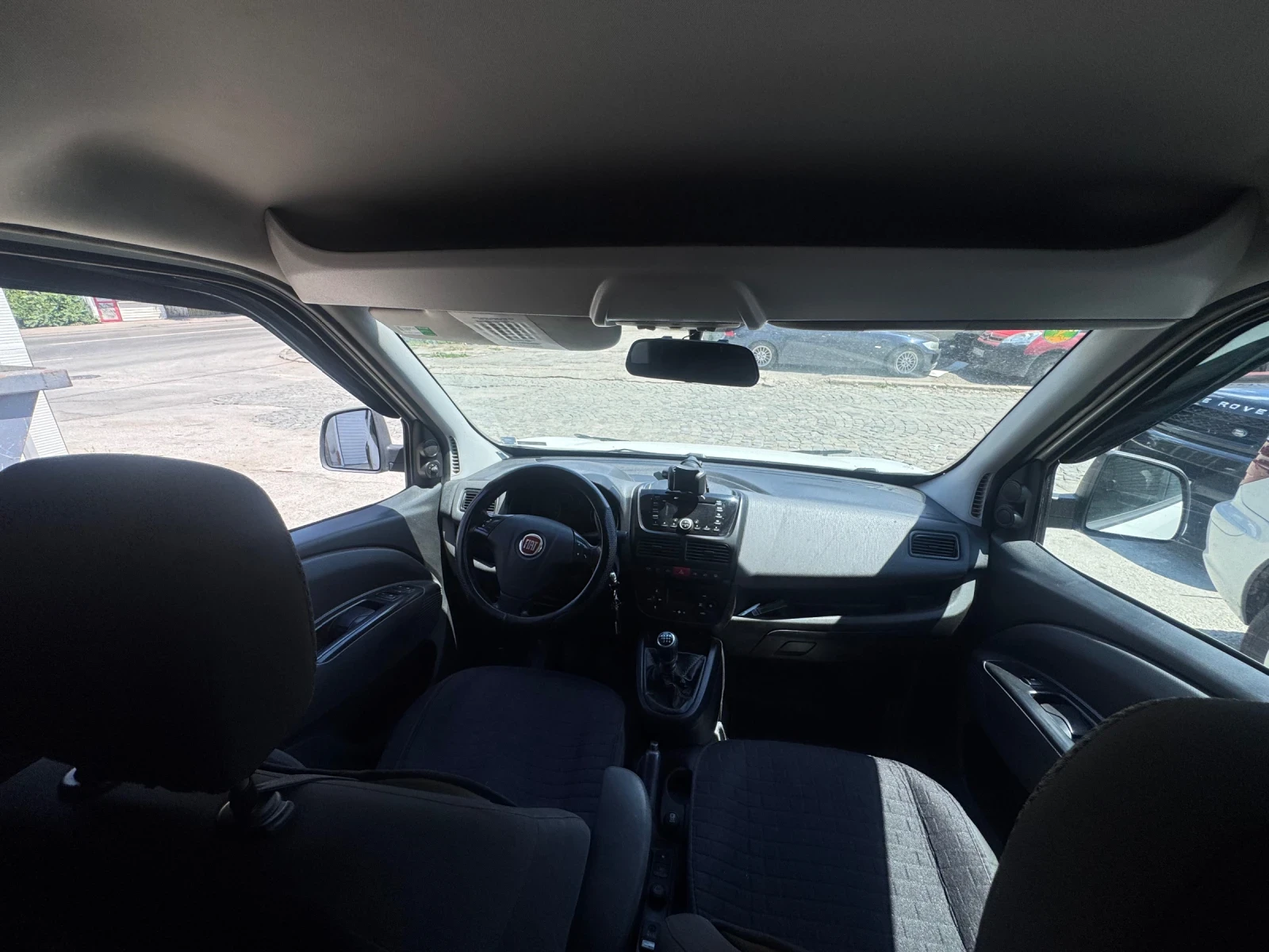 Fiat Doblo 1.4 турбо фабричен метан, снимка 6 - Автомобили и джипове - 55179312