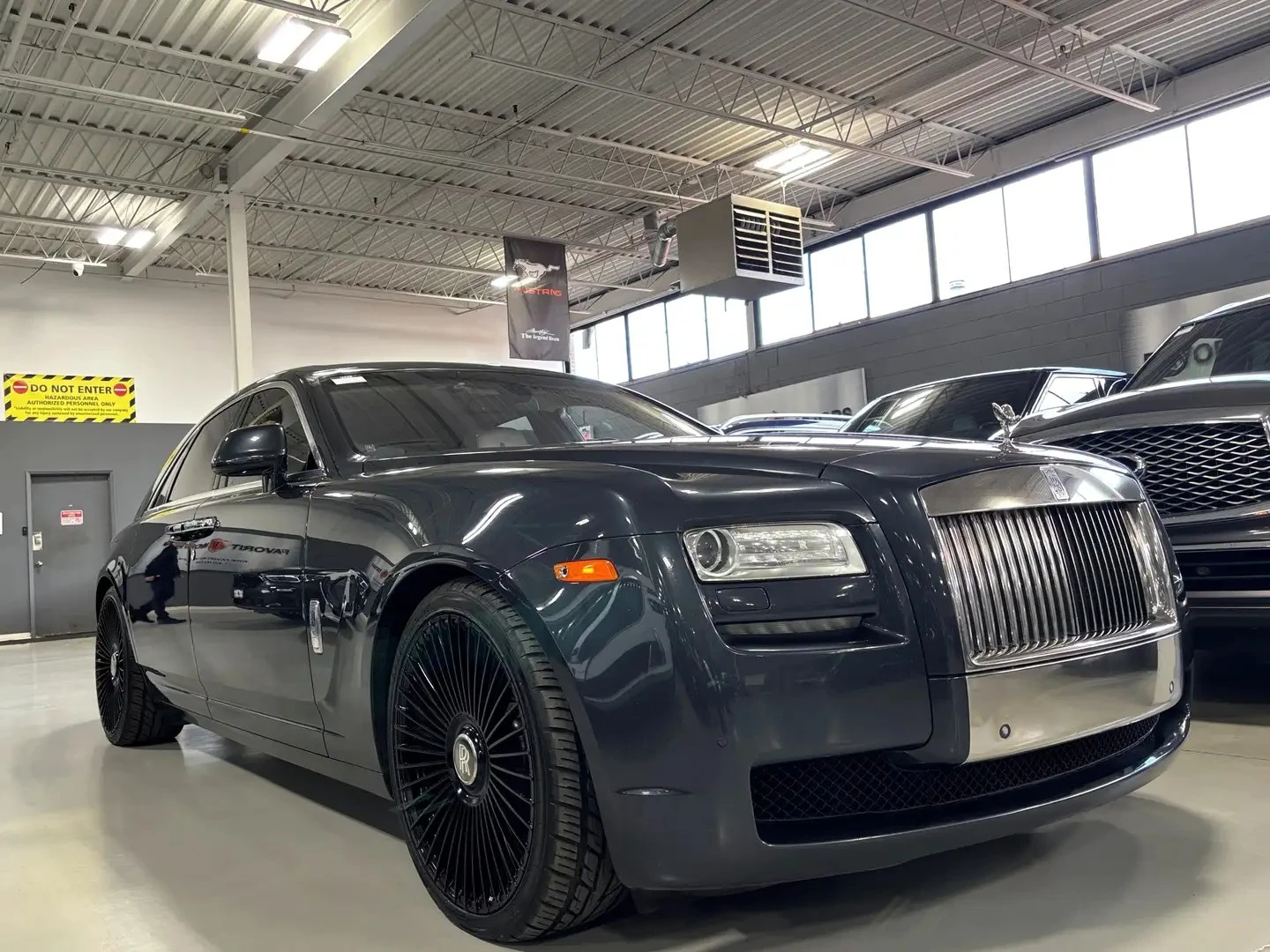 Rolls-Royce Ghost ЦЕНА ДО БЪЛГАРИЯ РЕГИСТРАЦИЯ & АВТОКРЕДИТ