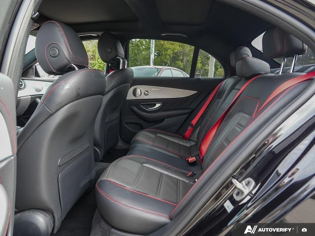 Mercedes-Benz E 53 AMG * 4MATIC PLUS *  AвтоКредит * (ЦЕНА ДО БГ), снимка 15 - Автомобили и джипове - 55503385