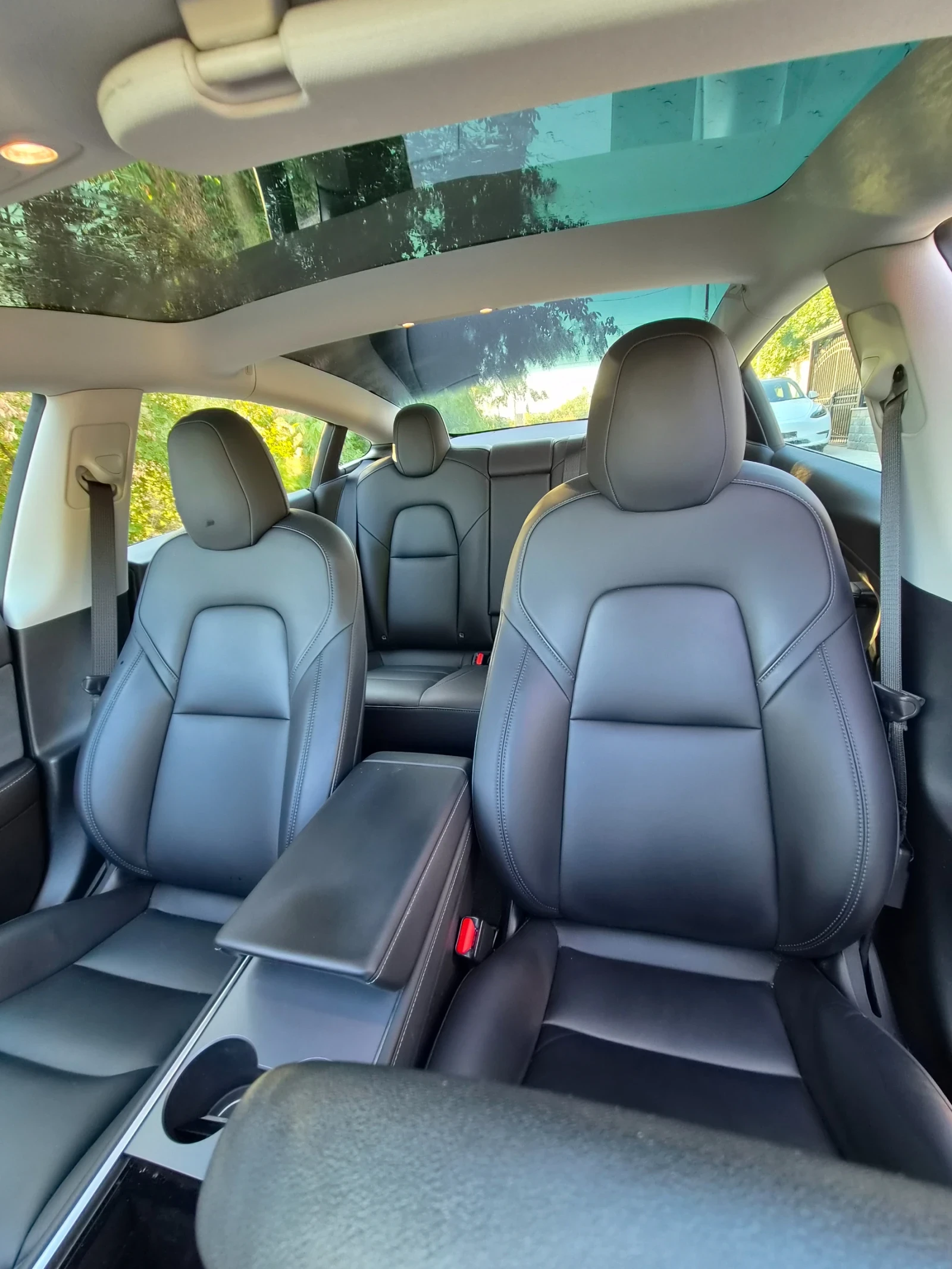Tesla Model 3 Long Range/Dual Motor/6.22г., снимка 10 - Автомобили и джипове - 55509903