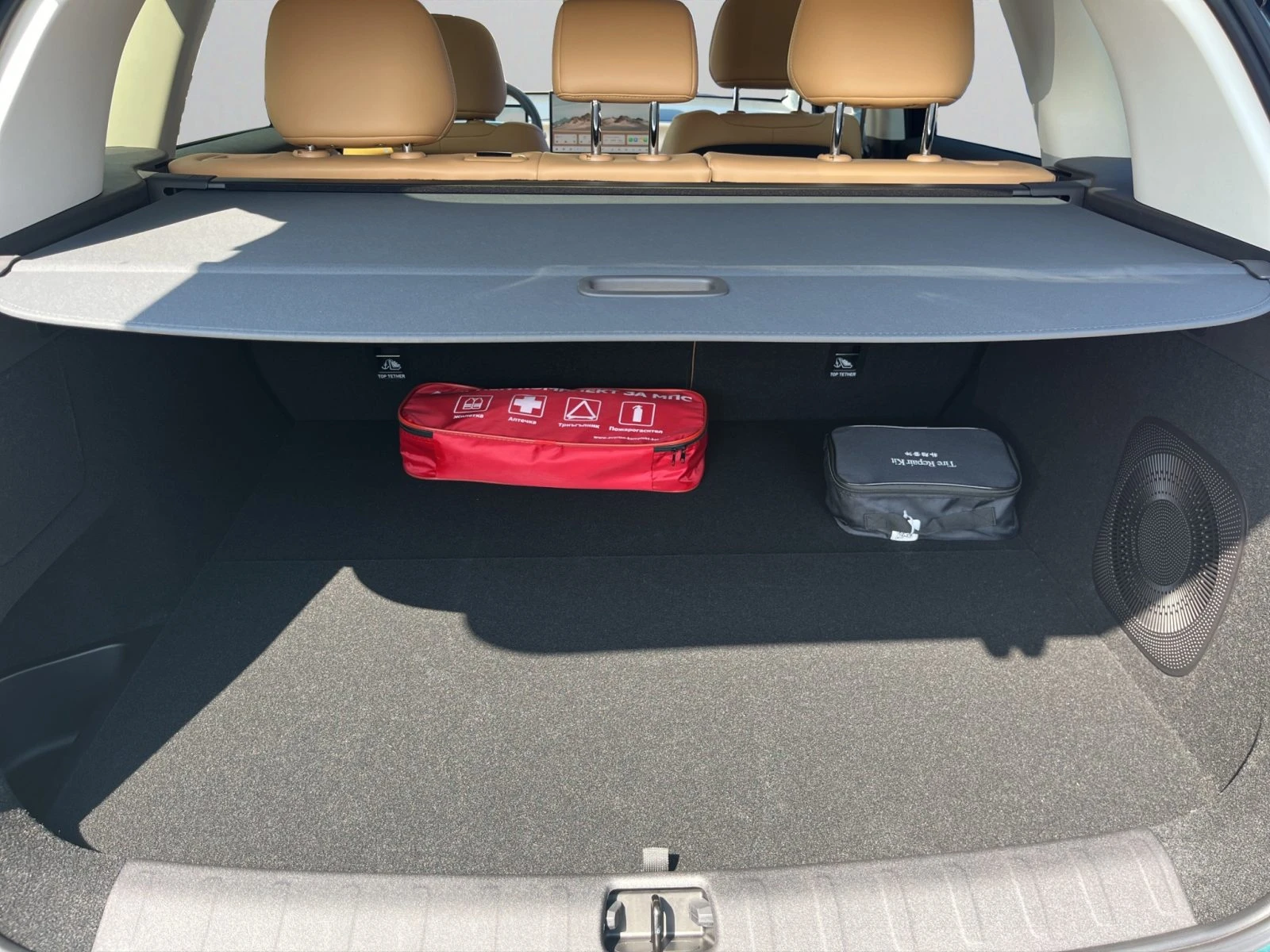 Leapmotor C10 DESIGN BEV LONG RANGE 220kW 81, 9kWh//2605561, снимка 14 - Автомобили и джипове - 55626386