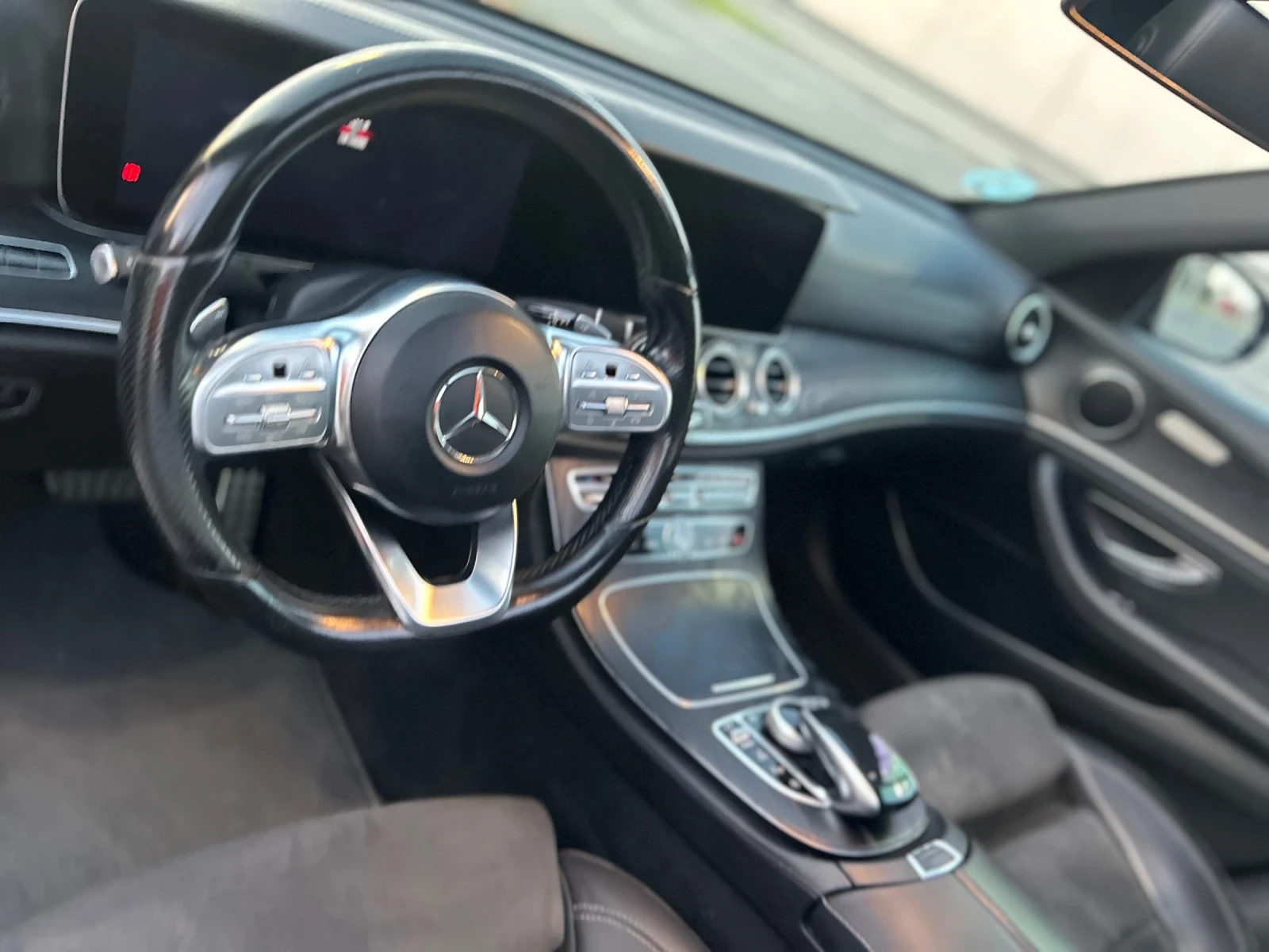 Mercedes-Benz E 220 AMG/Panorama/Ful extri, снимка 10 - Автомобили и джипове - 55677267