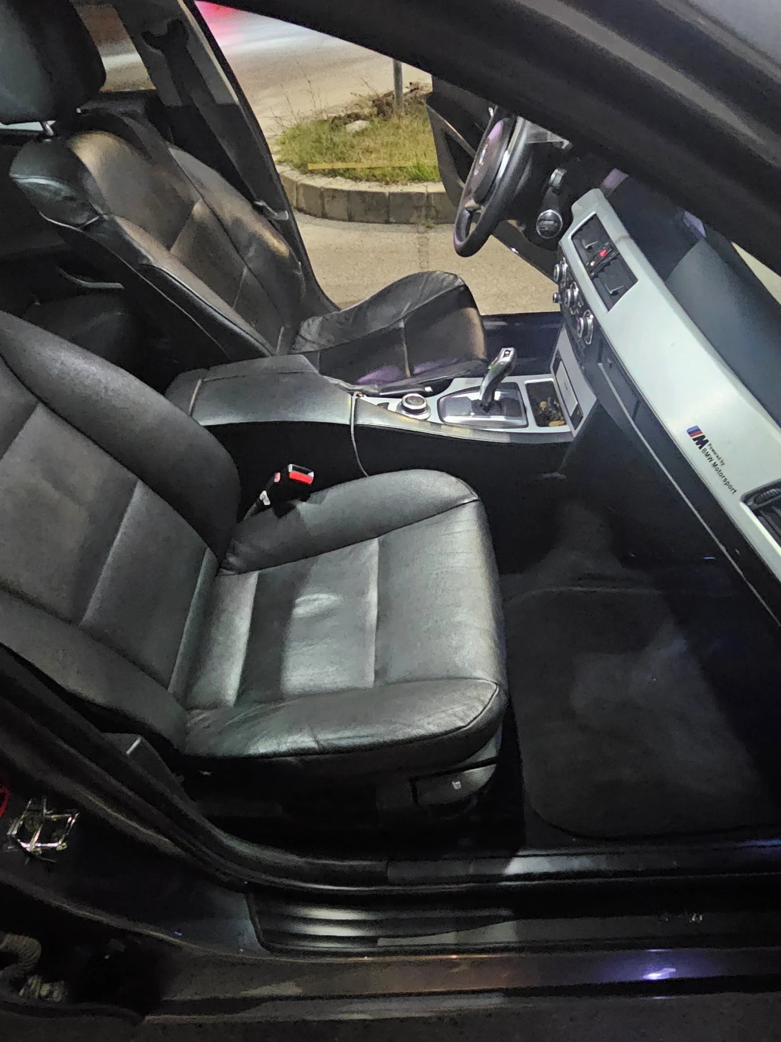 BMW 530 BMW 530d xDrive, снимка 7 - Автомобили и джипове - 55684139