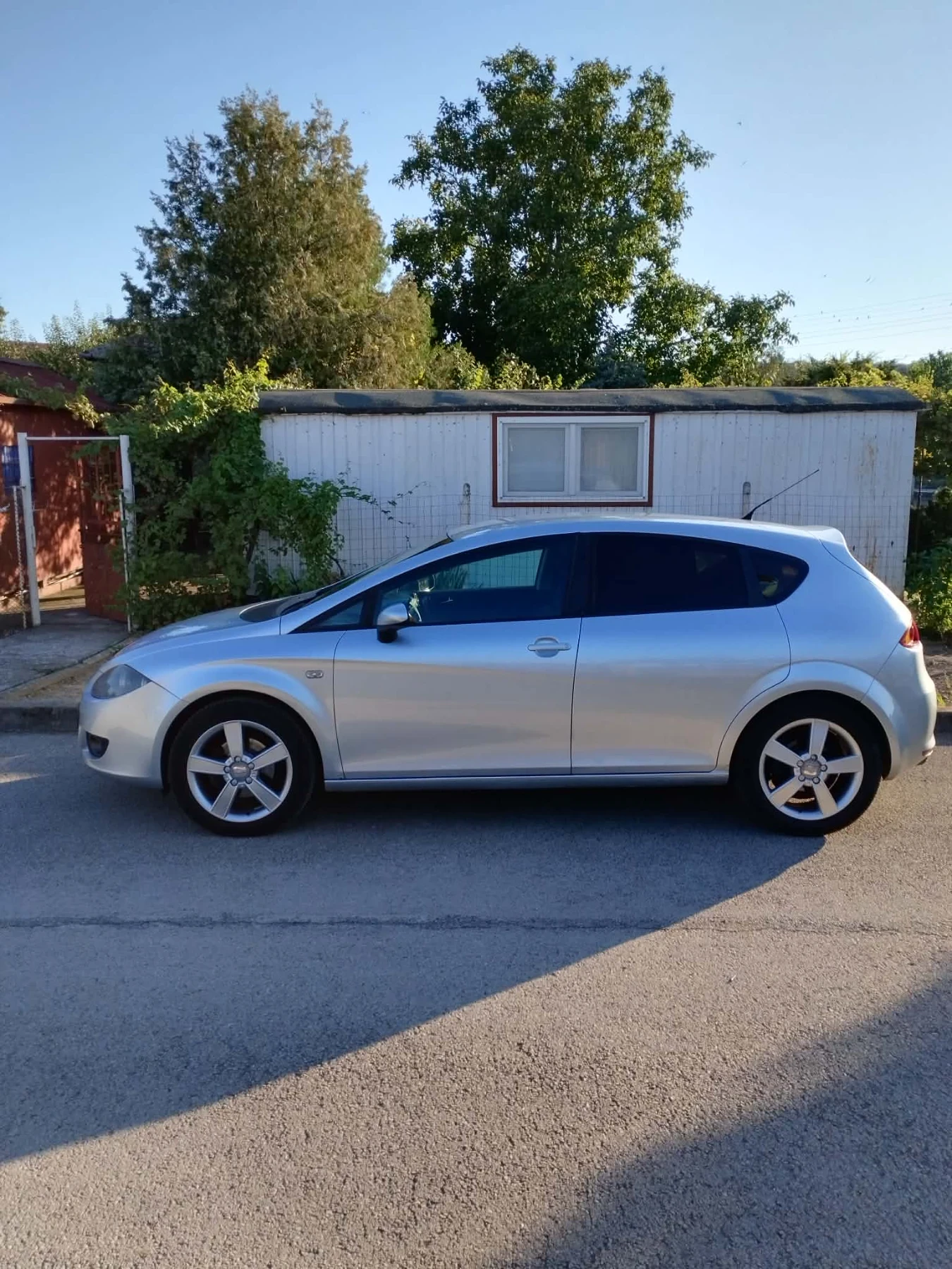 Seat Leon, снимка 5 - Автомобили и джипове - 55695925