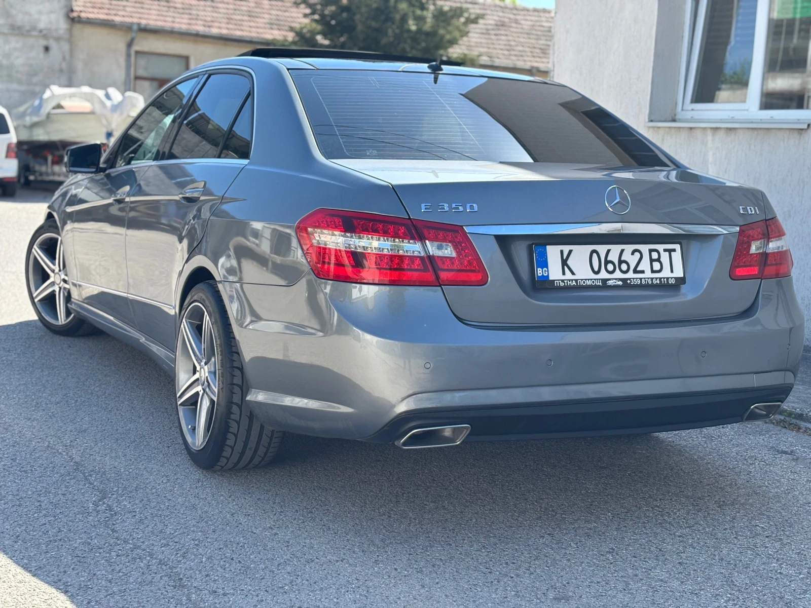 Mercedes-Benz E 350 E-350/ AMG PACK, снимка 2 - Автомобили и джипове - 55970471