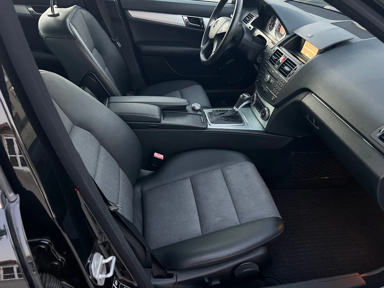 Mercedes-Benz C 220 CDI Avangarde M646 | Mobile.bg � ����������� 12