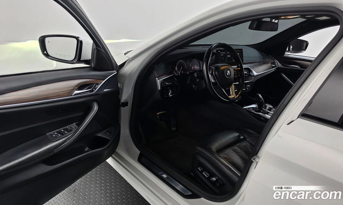 BMW 530 530i M Sport Package Plus | Mobile.bg � ����������� 10