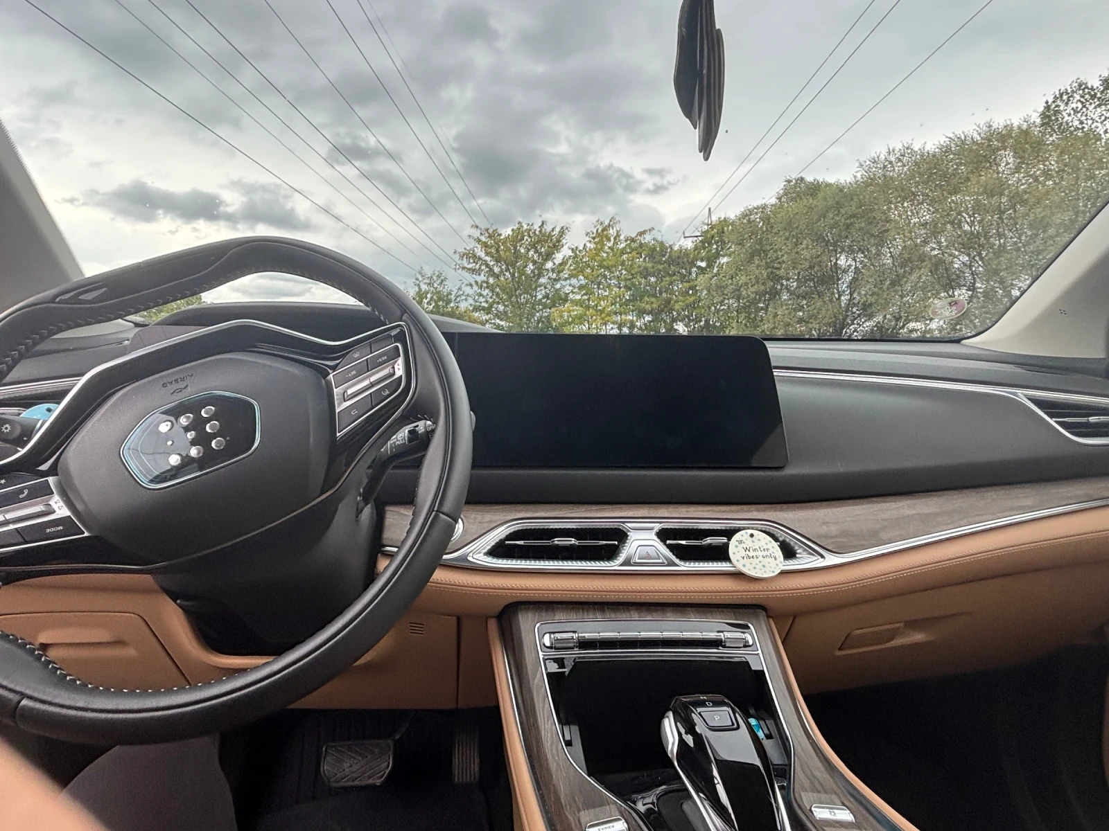 DONGFENG E5, снимка 4 - Автомобили и джипове - 56272445