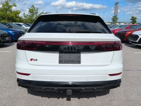 Audi Q8 * Progressiv * BLACK OPTIC* DIS* ОБДУХВАНЕ* , снимка 4
