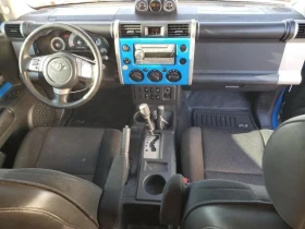 Toyota Fj cruiser - 24400 лв. - 12250412 | Car24.bg