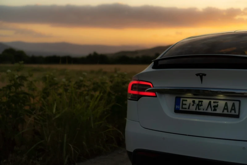 Tesla Model X Безплатно зареждане| EU| 6 седалки, снимка 13 - Автомобили и джипове - 52159881