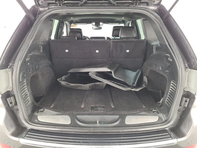 Jeep Grand cherokee 2017 LIMITED * CARFAX * БЕЗ ПЪРВОНАЧАЛНА ВНОСКА, снимка 16 - Автомобили и джипове - 53036106