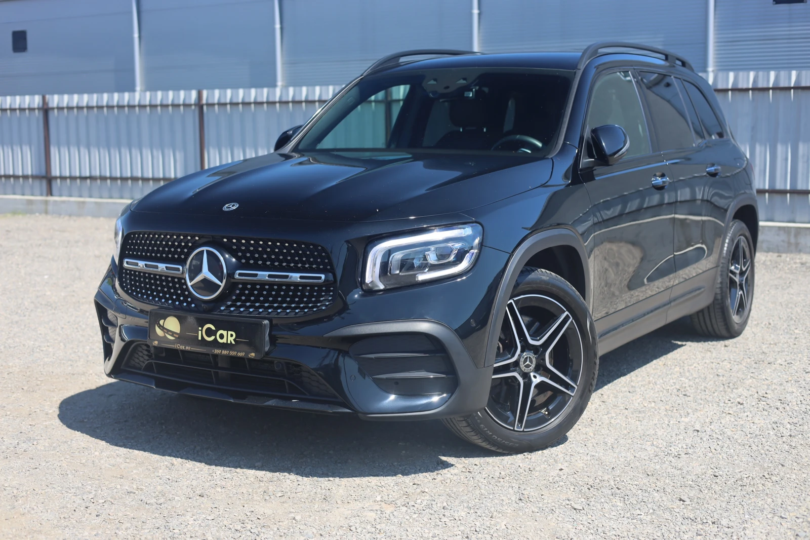 Mercedes-Benz GLB 220d AMG KeyGO DISTR Kam NIGHT BURM #iCarbg, снимка 1