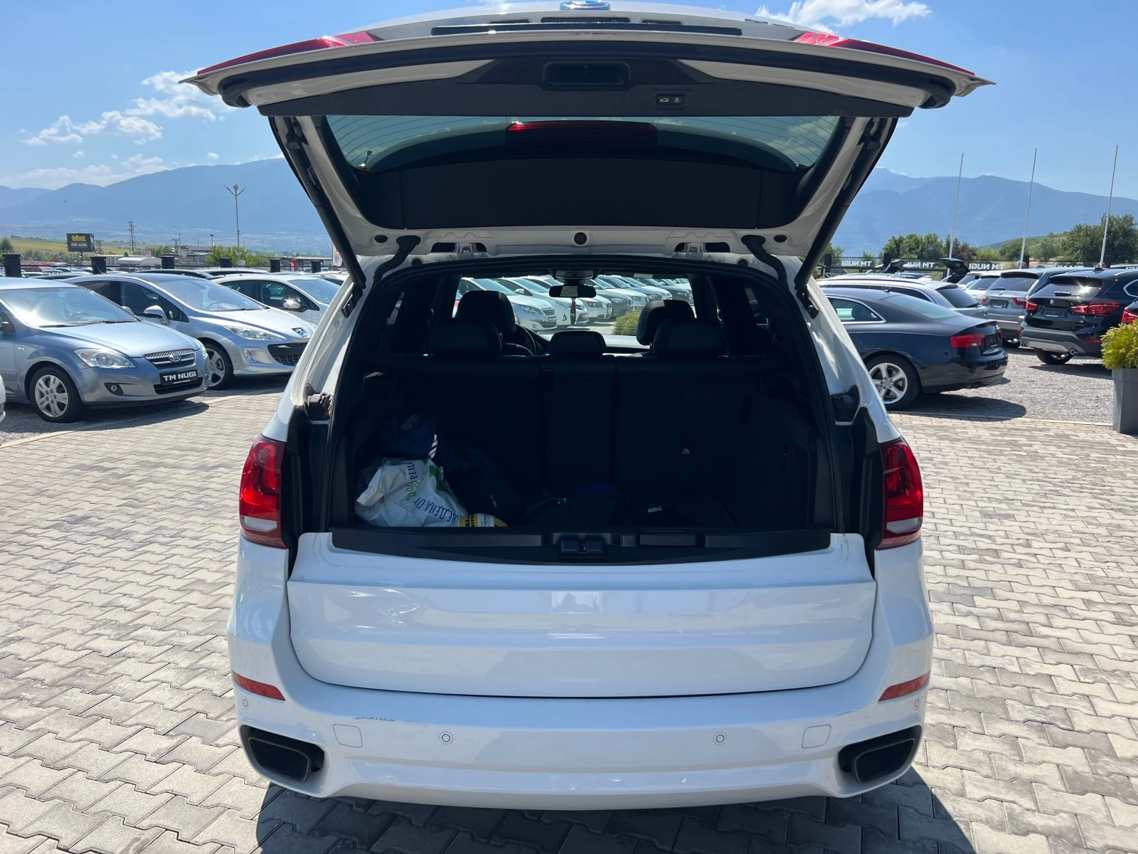 BMW X5 M50* 381kc* PANO* HARMON KARDON* NEW* TOP*  | Mobile.bg   17