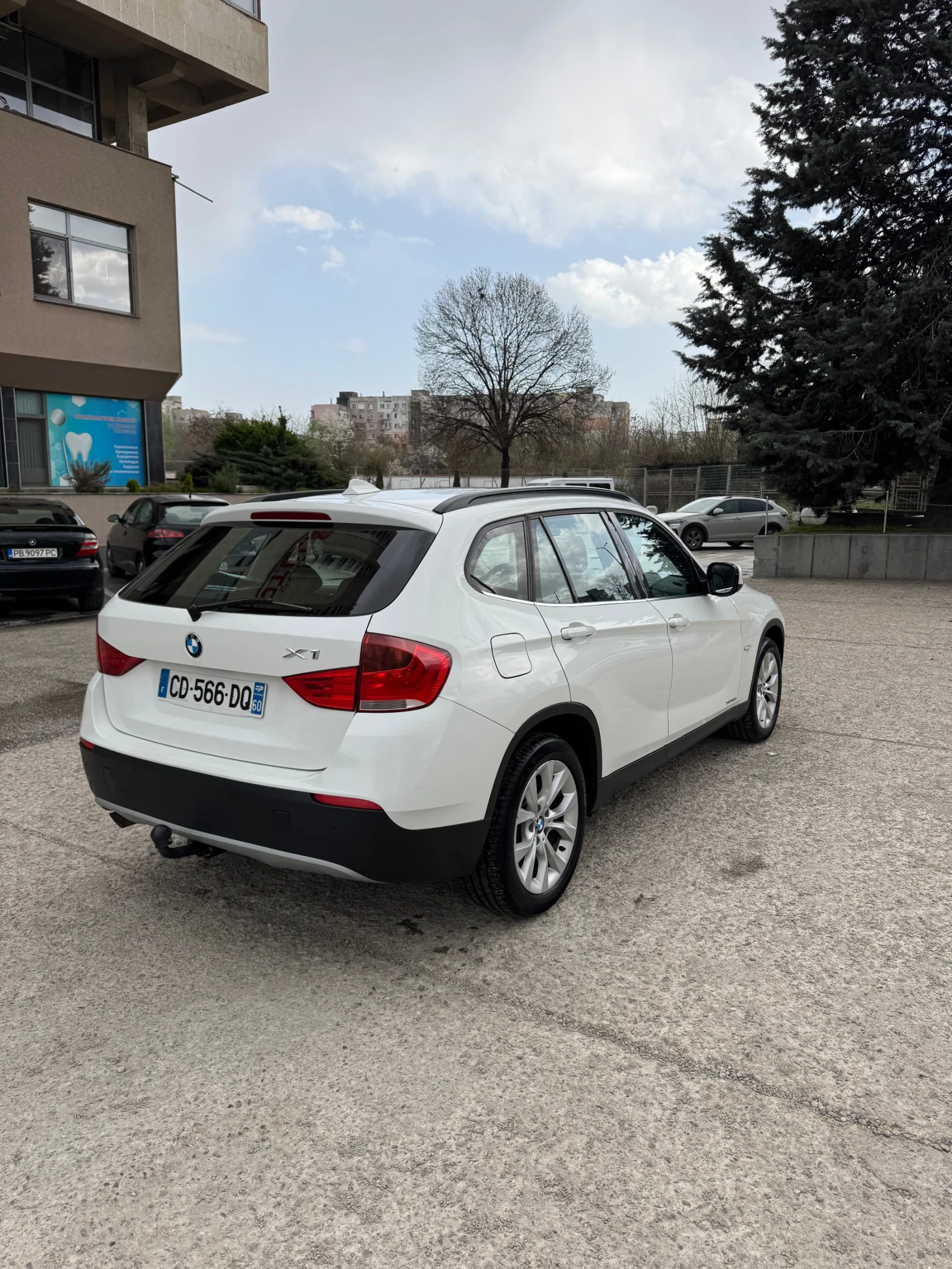 BMW X1 2.0 xDrive - изображение 5