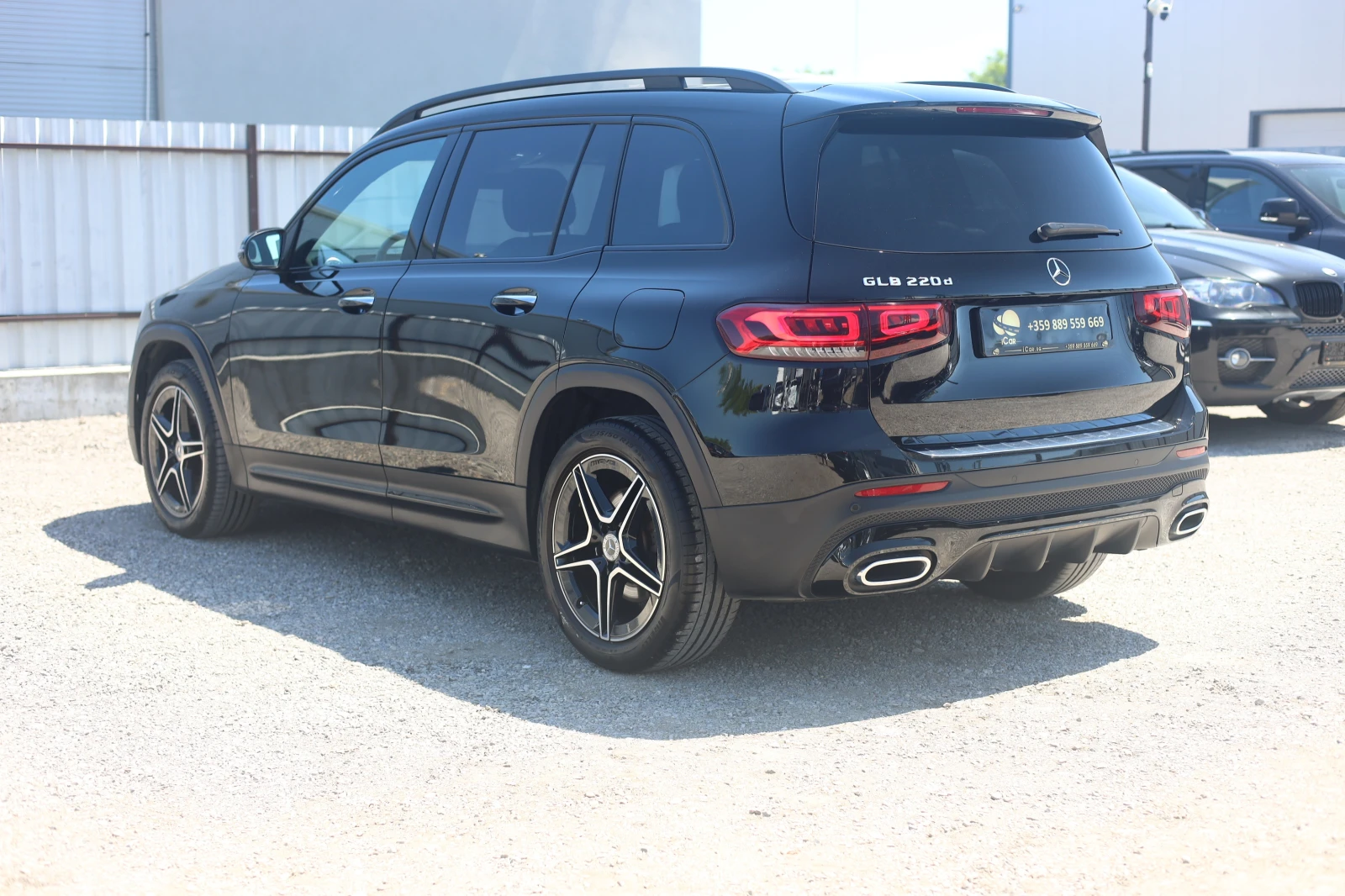 Mercedes-Benz GLB 220d AMG KeyGO DISTR Kam NIGHT BURM #iCarbg - изображение 6