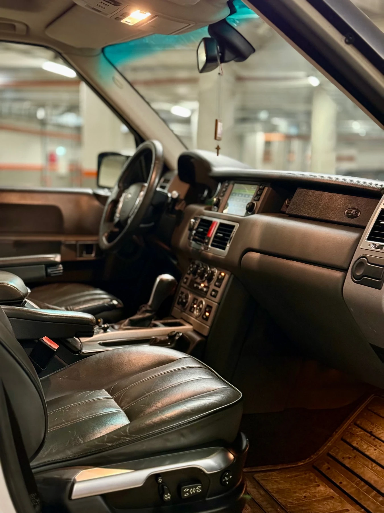 Land Rover Range Rover Sport  - изображение 7