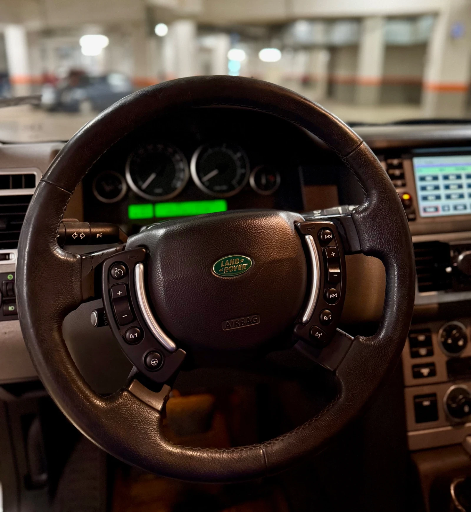 Land Rover Range Rover Sport  - изображение 9