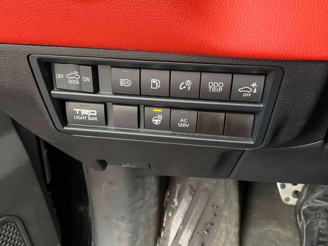 Toyota Tundra * Limited Hybrid * ДИСТРОНИК * 360 * ОБДУХВАНЕ, снимка 12 - Автомобили и джипове - 54585912