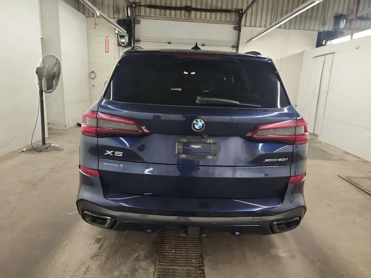 BMW X5 * xDrive40i * ПОДГРЕВИ * ПАНО * 2 КЛЮЧА * CARFAX *, снимка 16 - Автомобили и джипове - 54611680