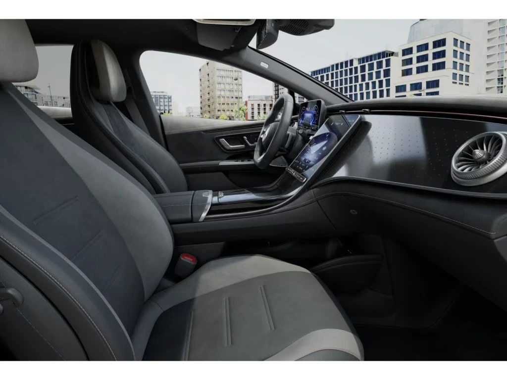 Mercedes-Benz EQE 300 AMG DISTRONIC 360* Dig.LIGHTS, снимка 9 - Автомобили и джипове - 55715562